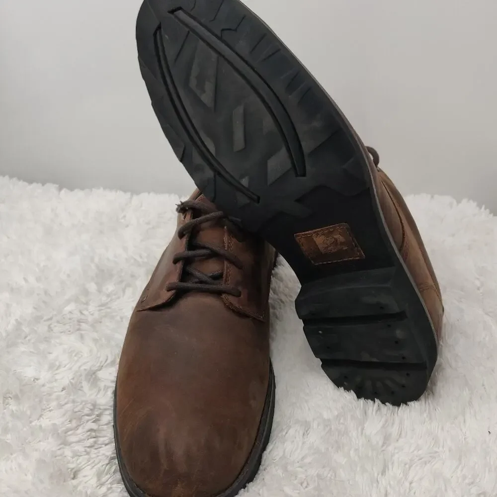 Timberland Lace up Waterproof shoes sz 9.5